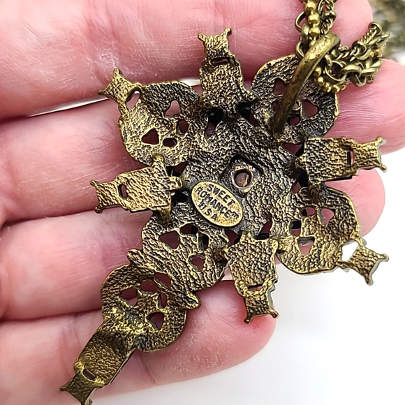 Sweet Romance "PEACOCK MIDNIGHT" Bronze & Deep Blue Swarovski Crystals Cross ✝️ - Picture 4 of 13